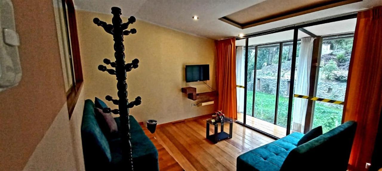 Humantay Lodge Ollantaytambo Bagian luar foto